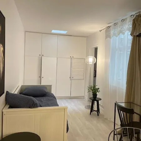 Hotel Alesia-paris *